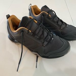 Men’s Adidas Terrex hiking shoe size 10